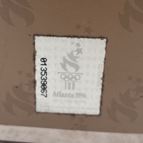 HALLMARK 1996 Atlanta Olympics Lighting the Flame Flickering & Musical Ornament - Picture 6 of 10